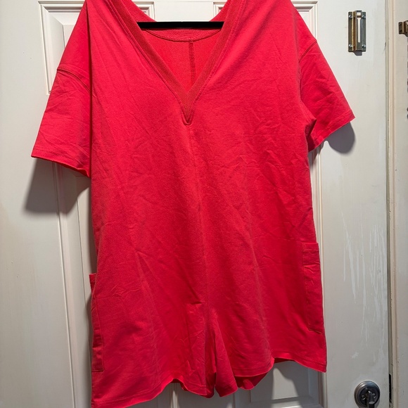 Amazon Coral Red Oversized Tee Romper - Picture 3 of 3